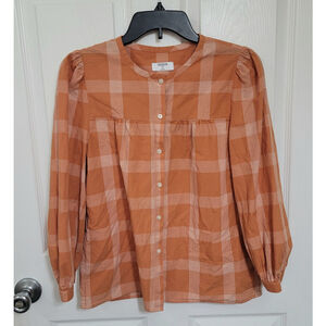Untuckit Plaid Blouse